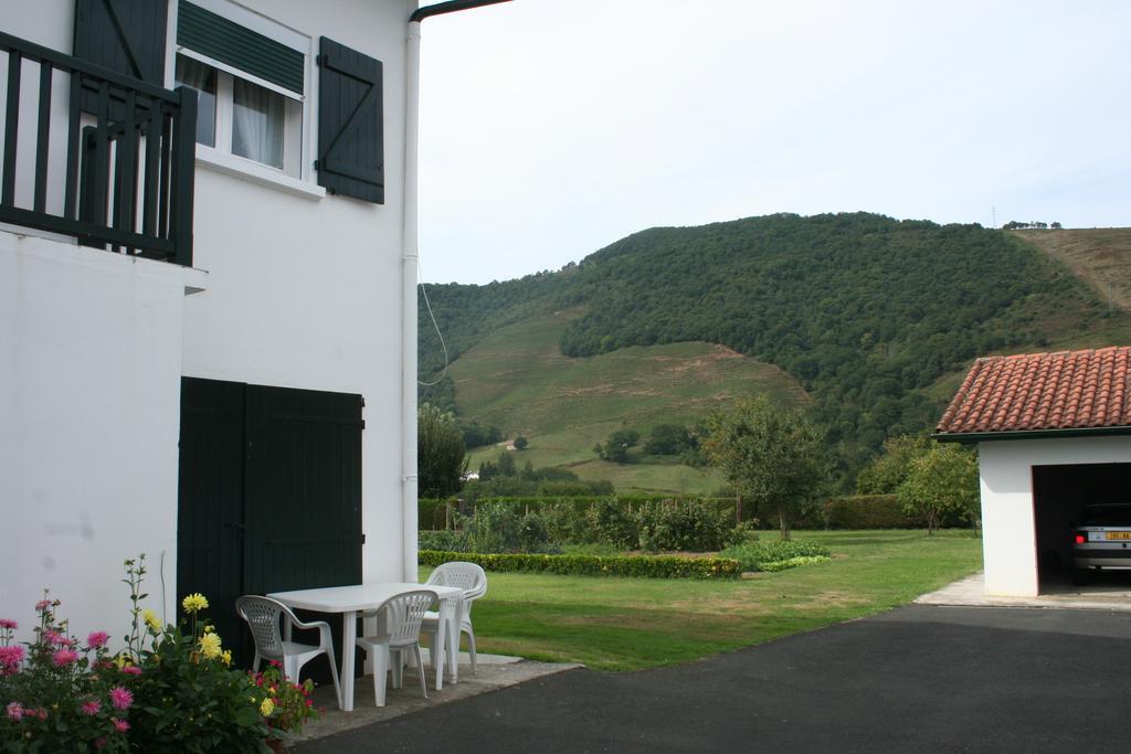 Chambres D'Hotes Chez Pascaline Ispoure Esterno foto