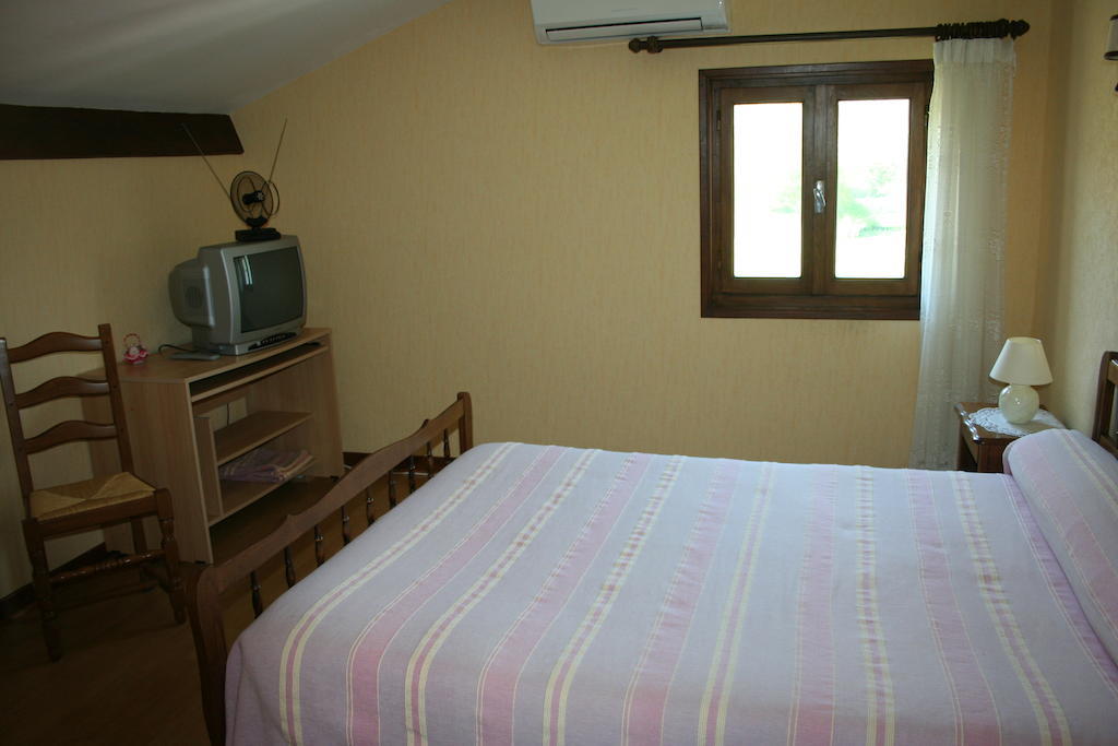 Chambres D'Hotes Chez Pascaline Ispoure Camera foto